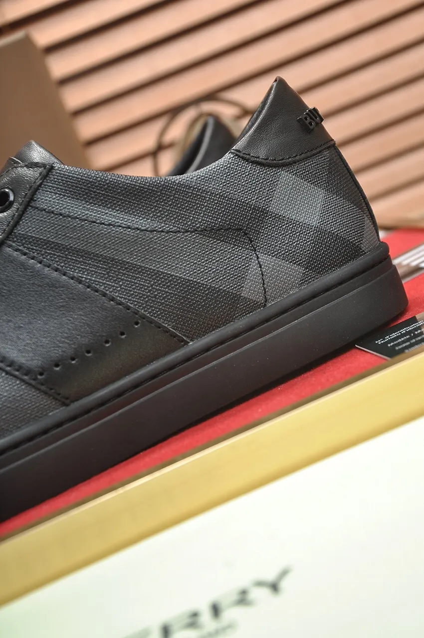 Men's shoes💰480💶[Burberry] (cowhide lining) classic low-top sneakers｜Imported cowhide with classic plaid fabric｜Cow leather lining｜Original outsole｜Fine workmanship and comfortable to wear Size: 38-44 (customized at 45)